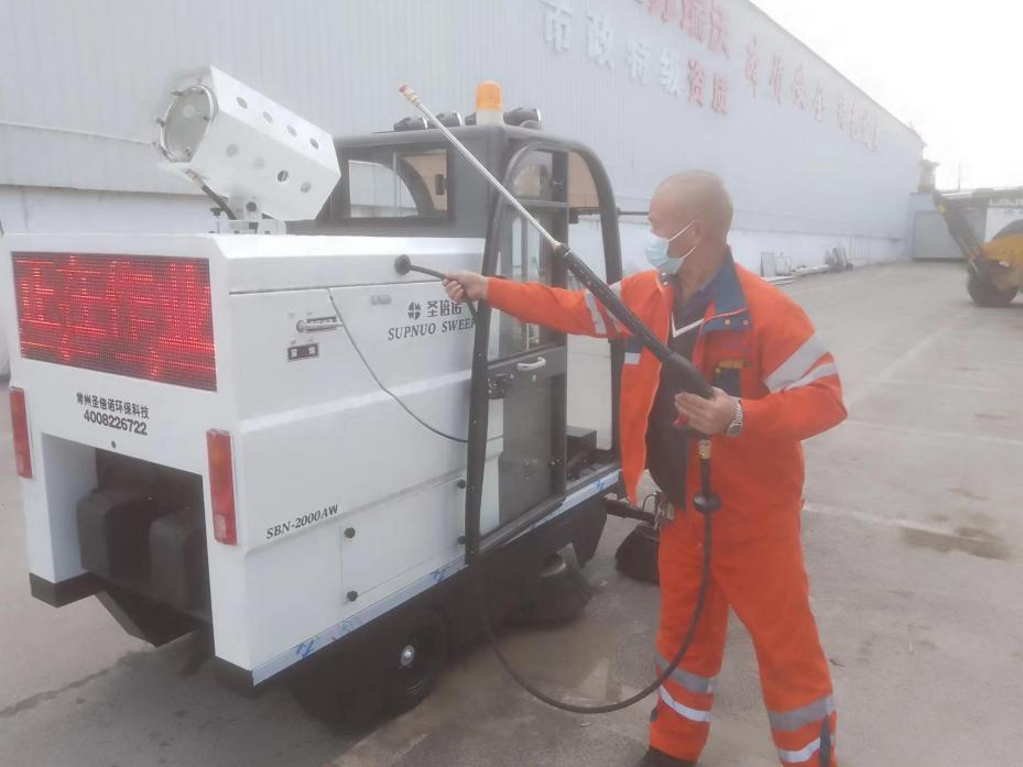 温岭龙马快速清扫车